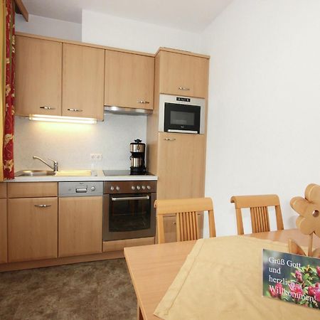 Attractive Holiday Home In Kaltenbach On The Ski Slope Stumm Bagian luar foto