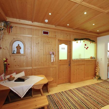 Attractive Holiday Home In Kaltenbach On The Ski Slope Stumm Bagian luar foto