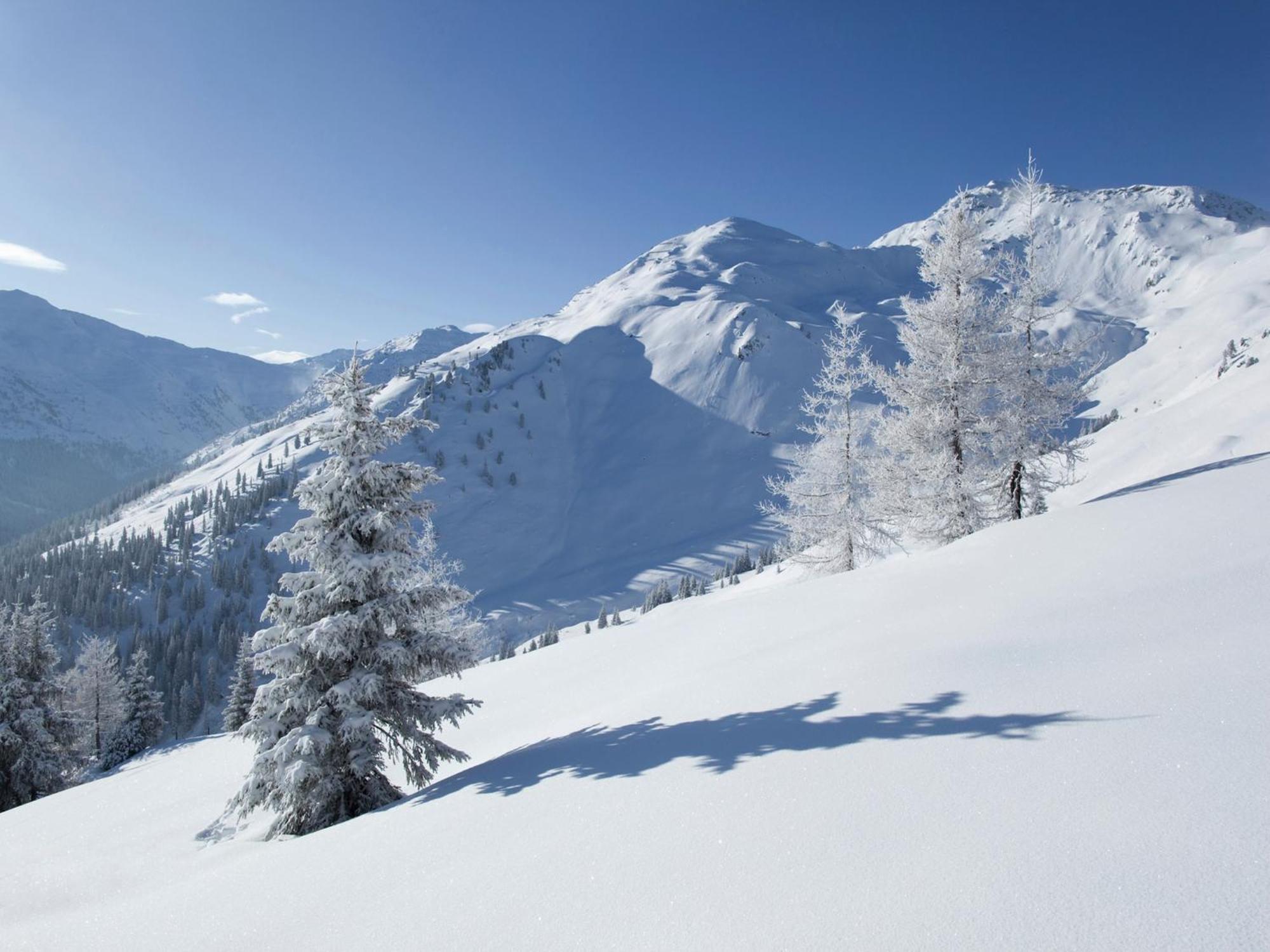 Attractive Holiday Home In Kaltenbach On The Ski Slope Stumm Bagian luar foto