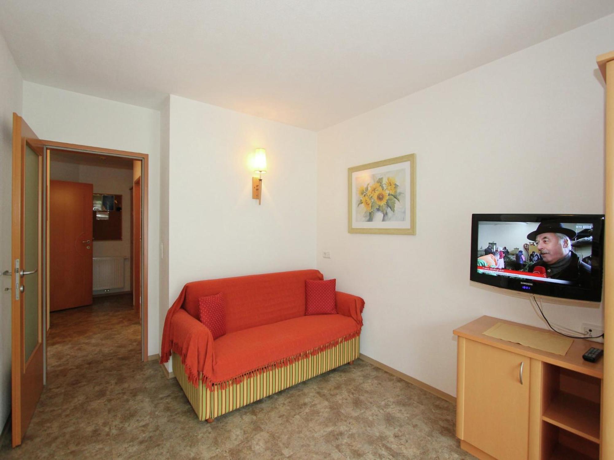 Attractive Holiday Home In Kaltenbach On The Ski Slope Stumm Bagian luar foto