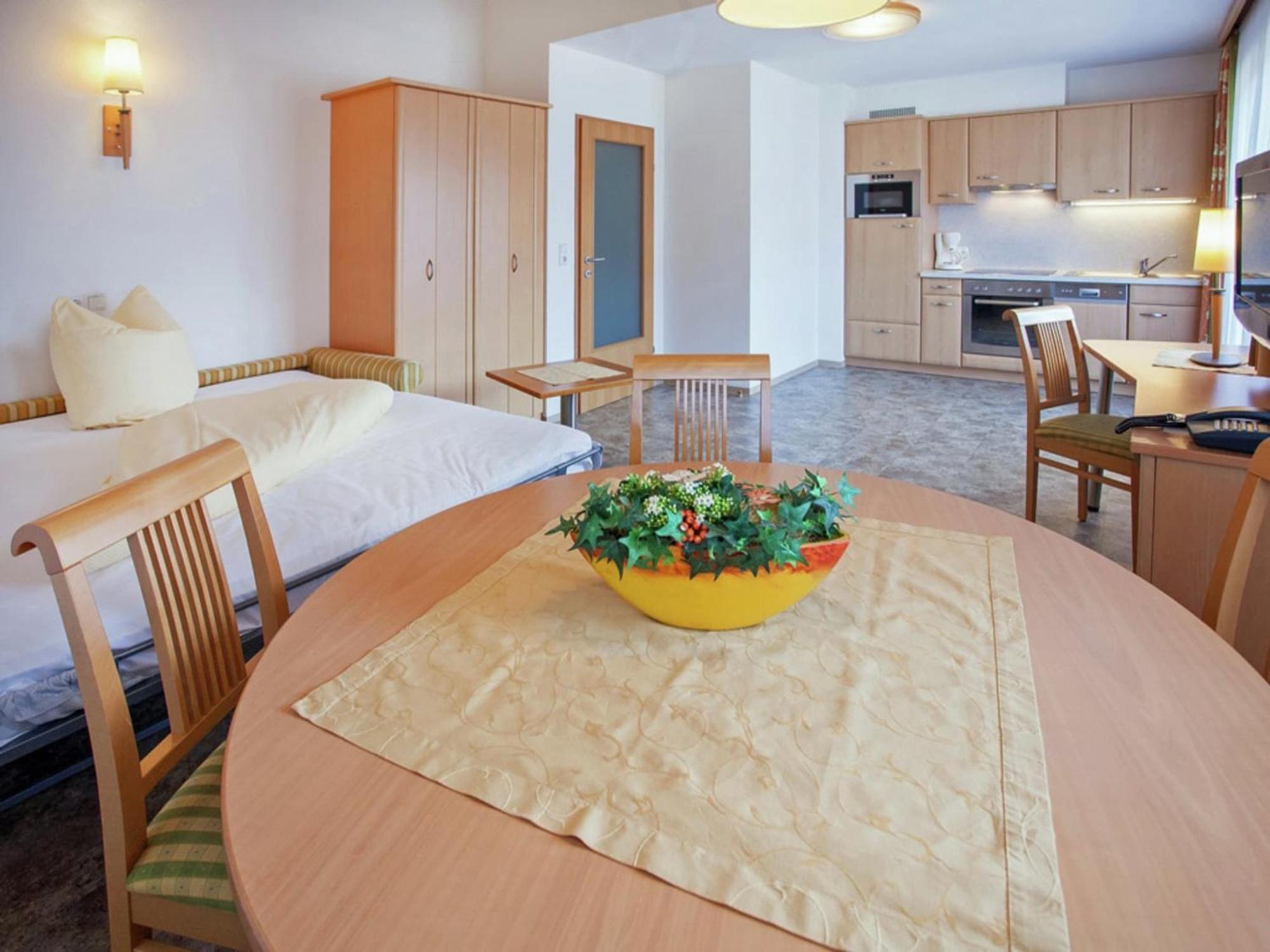 Attractive Holiday Home In Kaltenbach On The Ski Slope Stumm Bagian luar foto