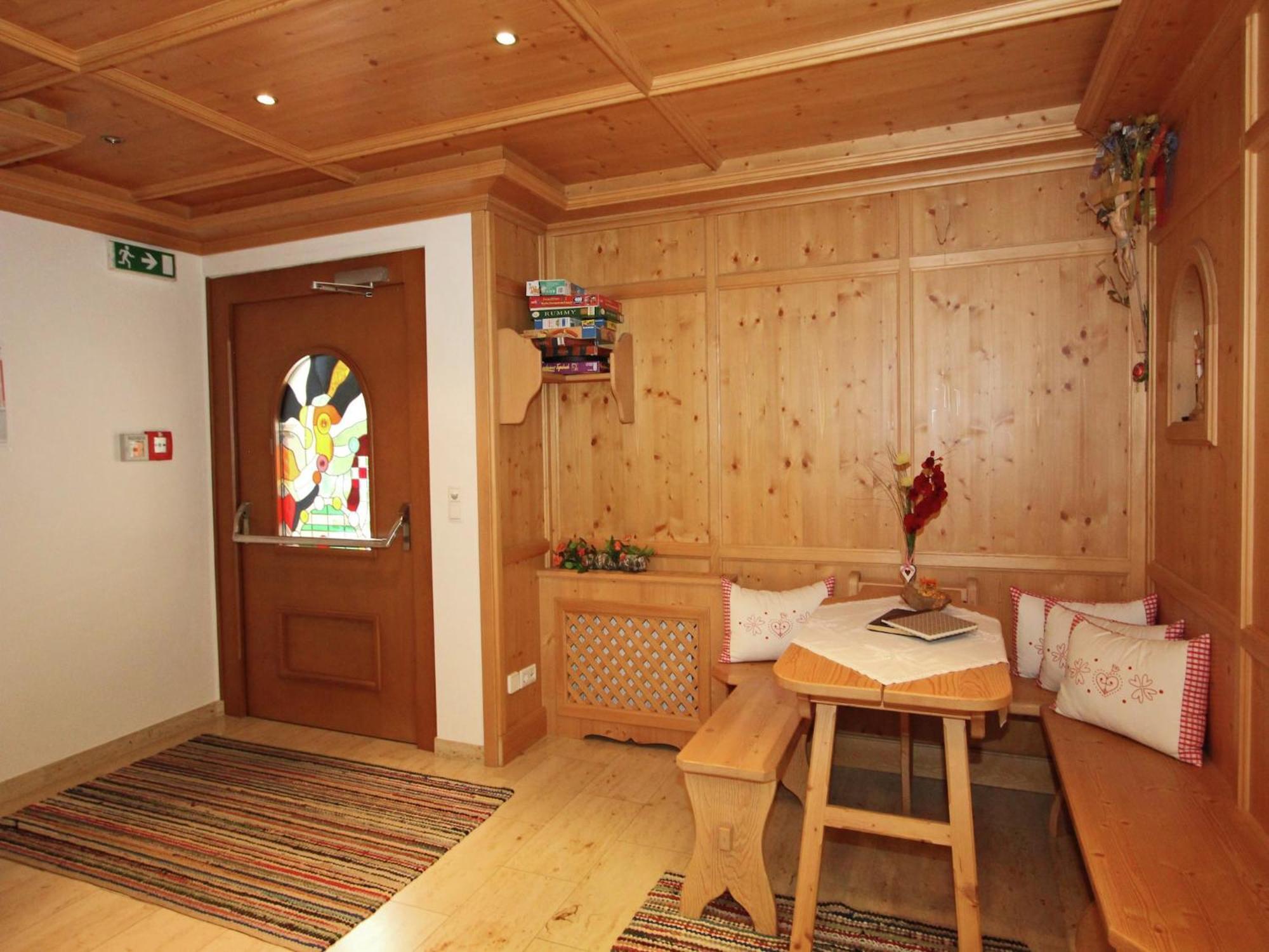 Attractive Holiday Home In Kaltenbach On The Ski Slope Stumm Bagian luar foto